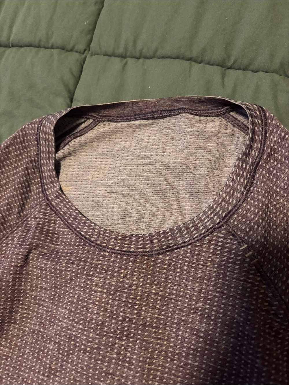 Men’s XL Lululemon Shirt - Picture 2 of 3